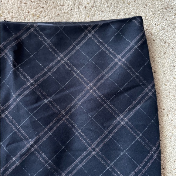 The Limited Black and Red Plaid Skirt - Picture 1 of 7
